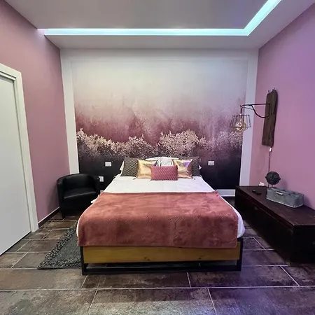 לינה וארוחת בוקר Relais Viesti ויאסטה