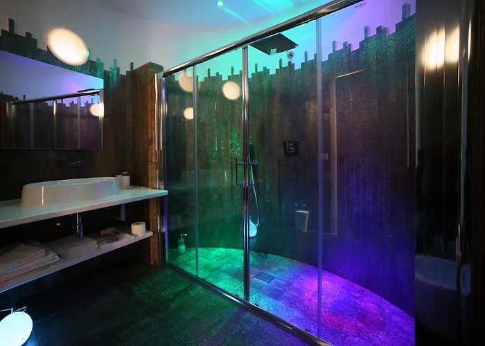 Alojamento de Acomodação e Pequeno-almoço Relais Viesti 4*